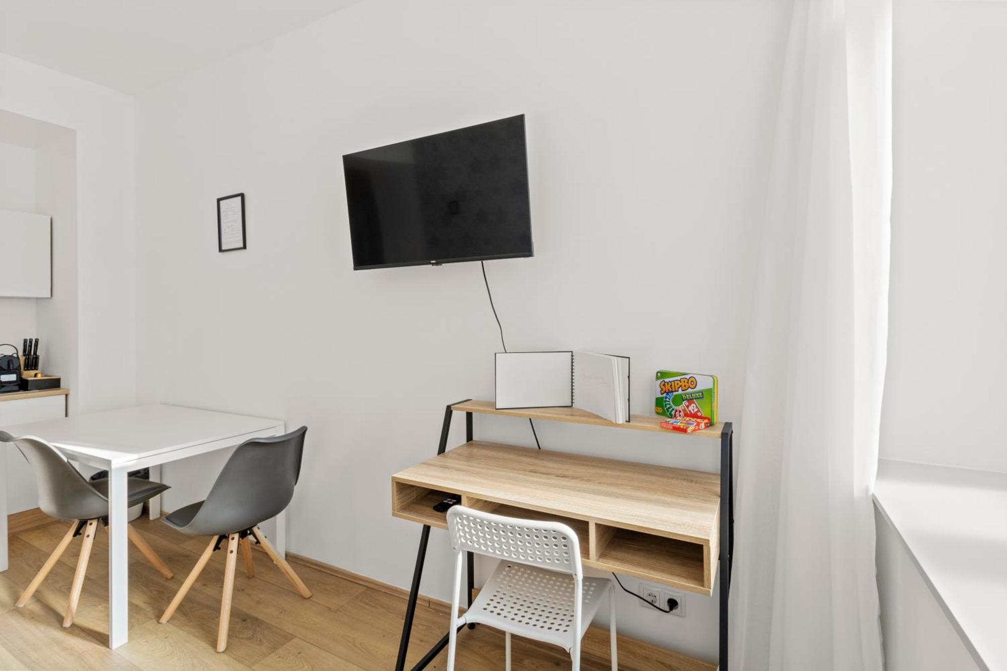 Farawayhomes Studios 43 Wina Bagian luar foto